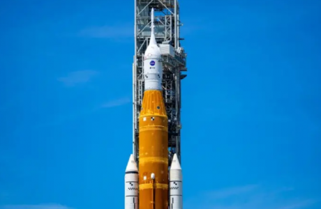 NASA's moon landing rocket hydrogen refueling test was leaked again by liquid hydrogen, the launch date is still unknown